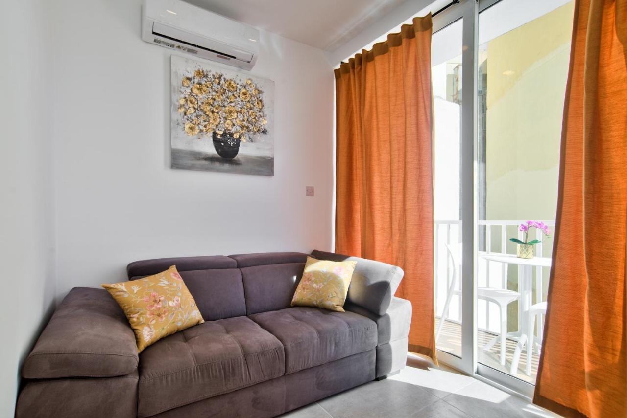 Sliema 2-Bedroom Central Apartments And Penthouse With Jacuzzi Buitenkant foto
